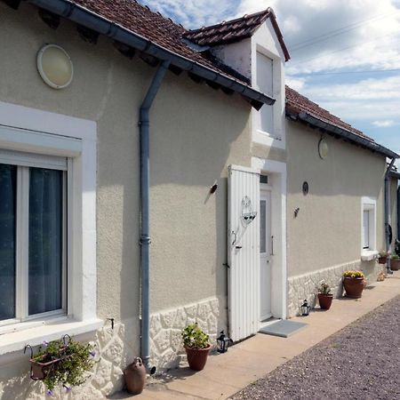 Le Pre De Luceau Bed and Breakfast Blet Εξωτερικό φωτογραφία
