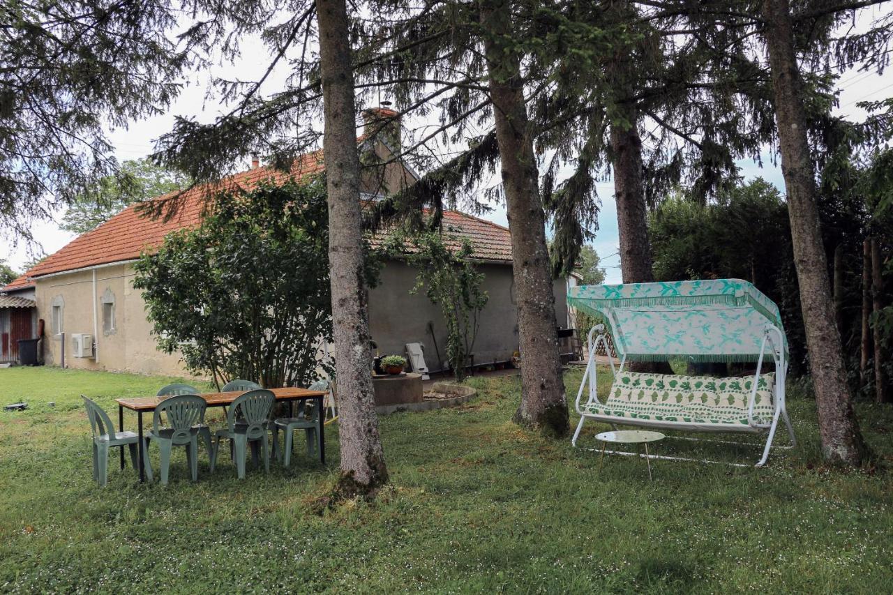 Le Pre De Luceau Bed and Breakfast Blet Εξωτερικό φωτογραφία