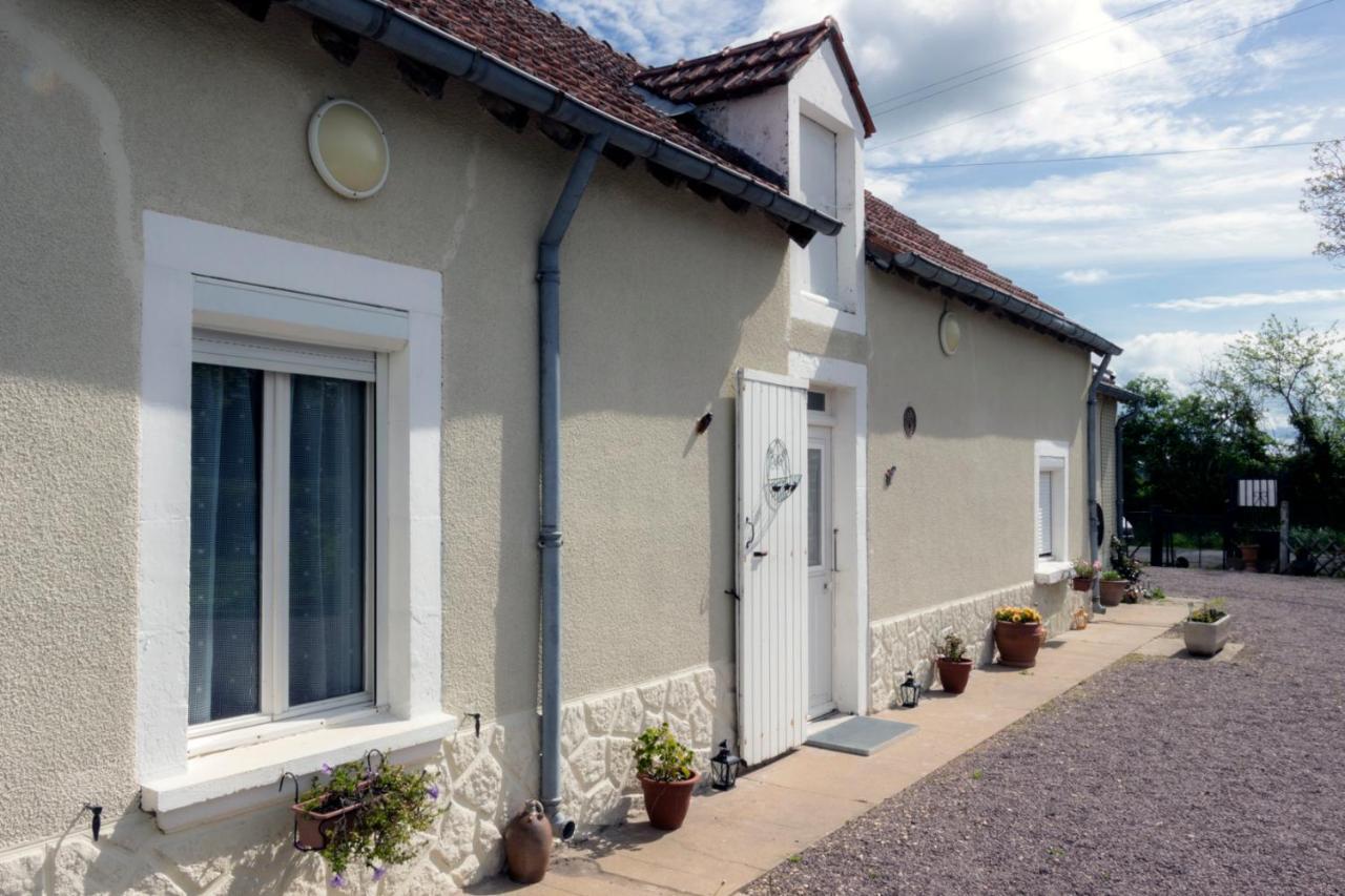 Le Pre De Luceau Bed and Breakfast Blet Εξωτερικό φωτογραφία